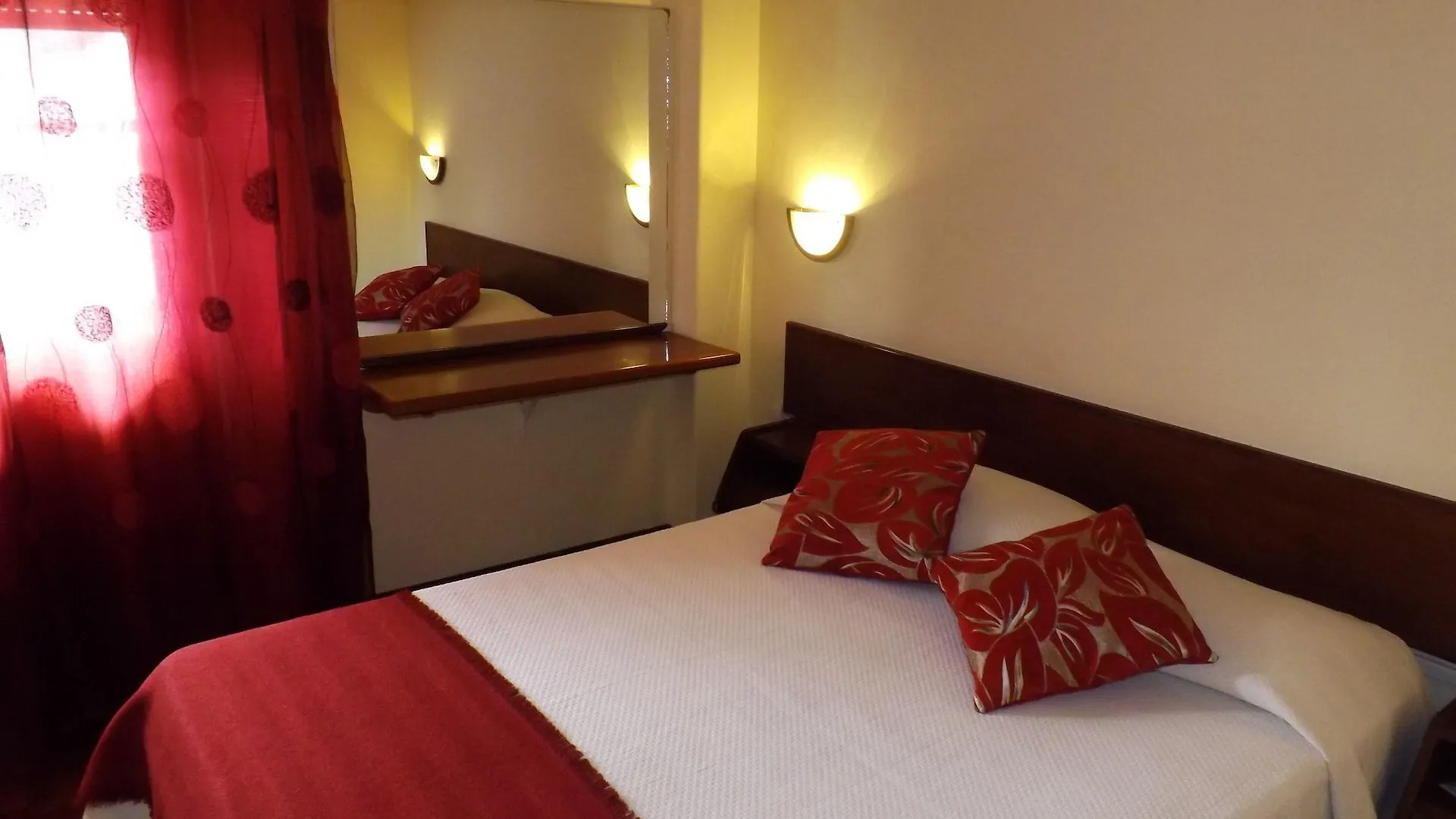 Aparthotel Avenida ミンデロ ホテル