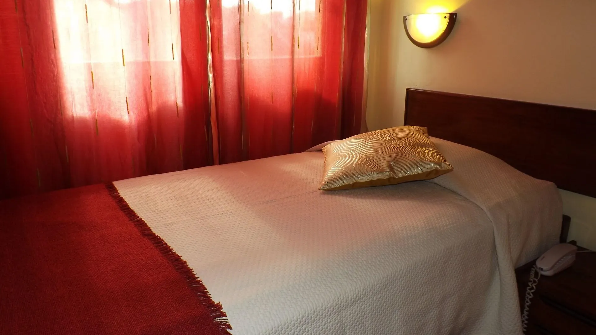 Aparthotel Avenida ミンデロ ホテル