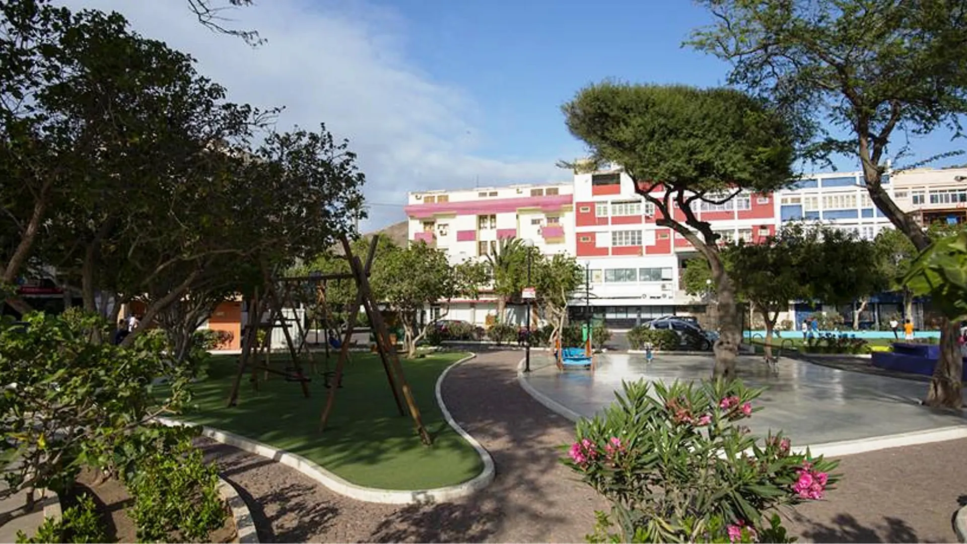 Aparthotel Avenida ミンデロ ホテル