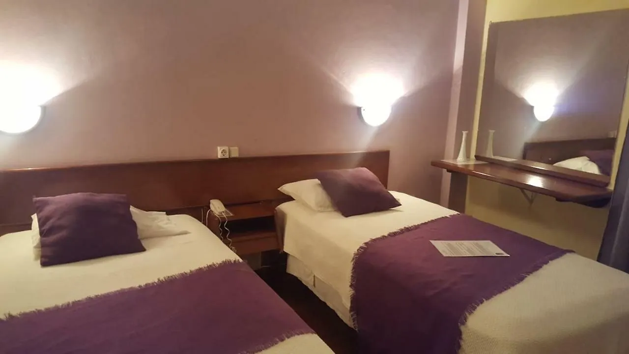 Aparthotel Avenida ミンデロ